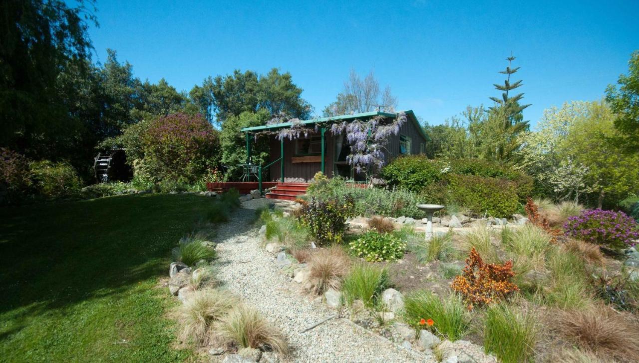Waterwheel Cottage Upper Moutere Exterior photo